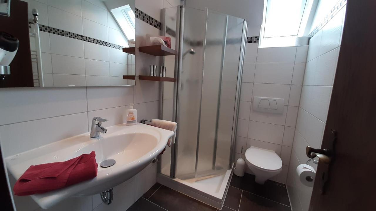 Haus Weingarten Appartements-Zimmer Ernst Bagian luar foto